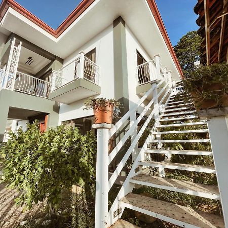 Zeus Guesthouse -Free Sjo Airport Shuttle La Garita Kültér fotó