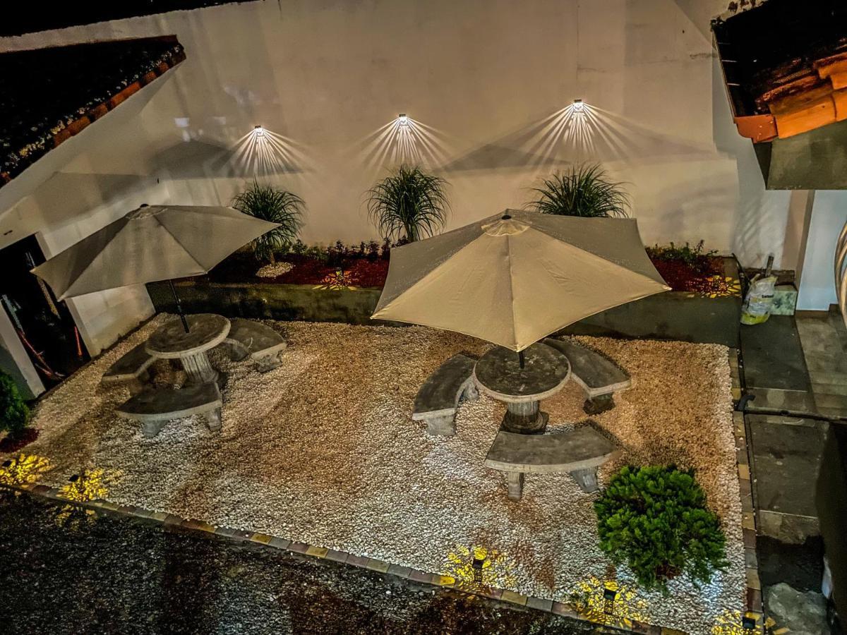 Zeus Guesthouse -Free Sjo Airport Shuttle La Garita Kültér fotó